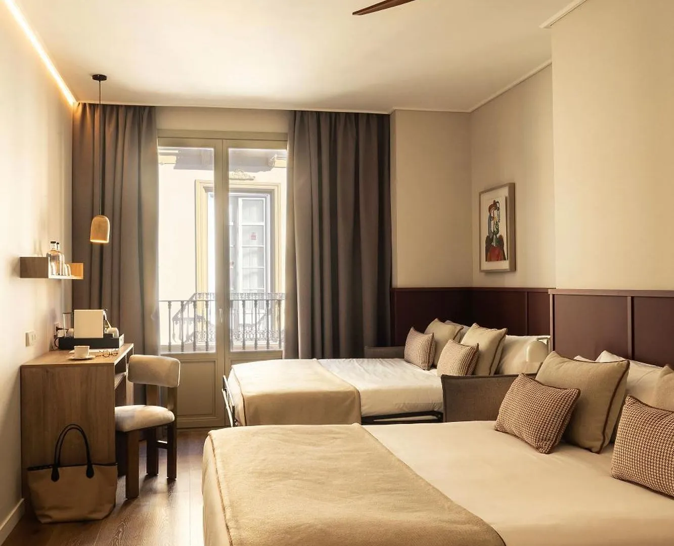 Hotel Well And Come 马拉加