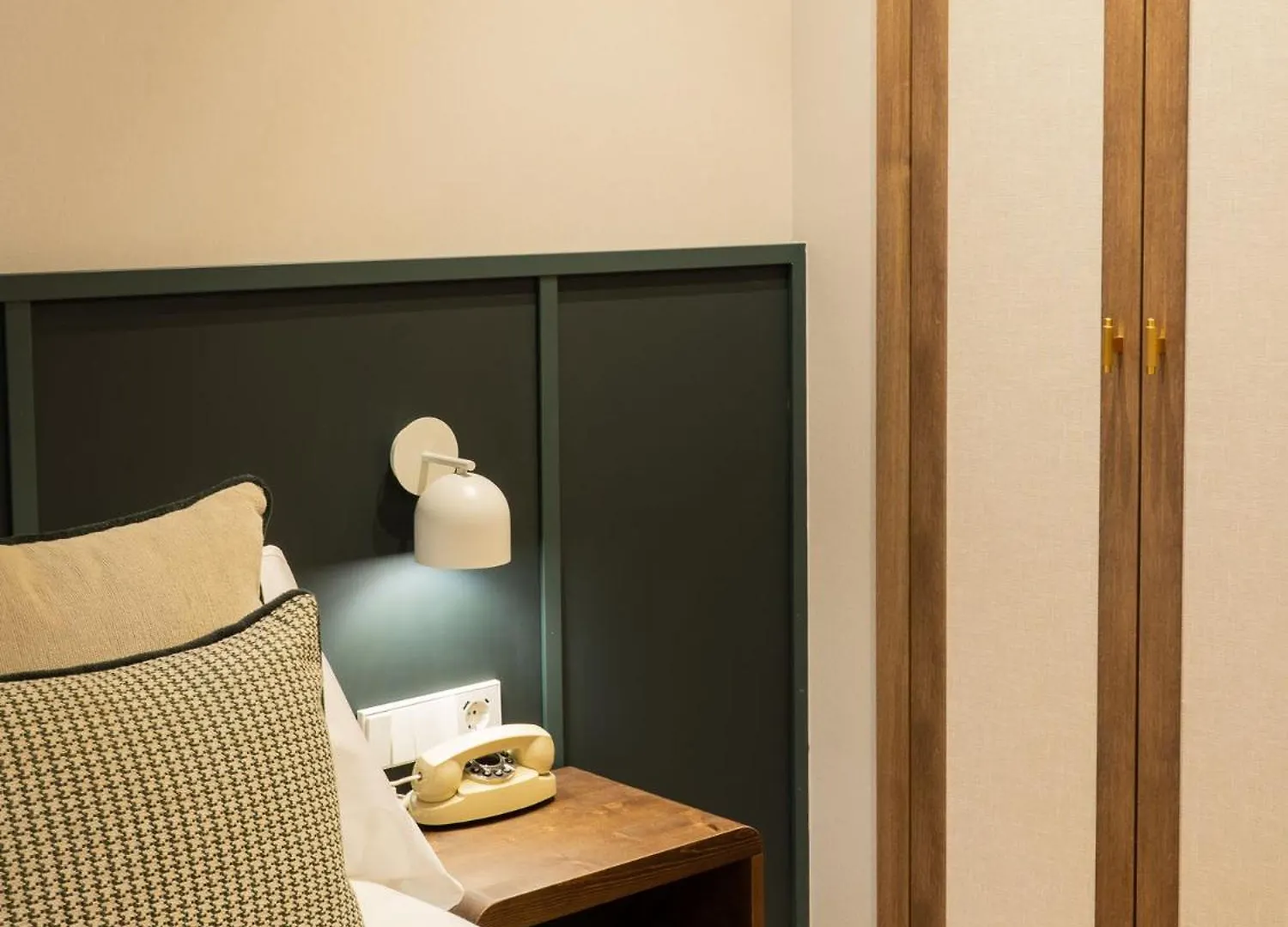 Hotel Well And Come Malaga