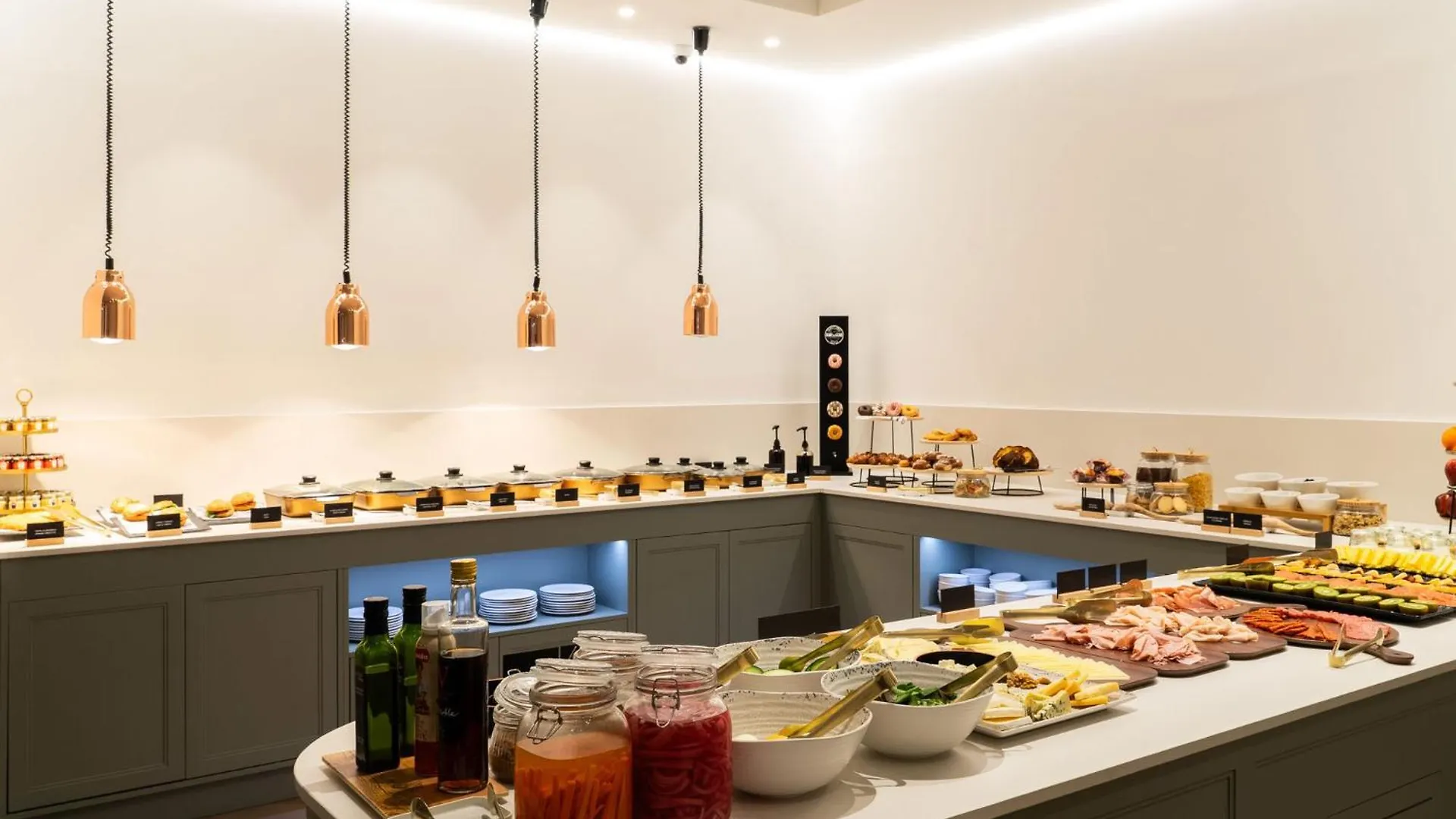 Hotel Well And Come Malaga 4*,  Spain