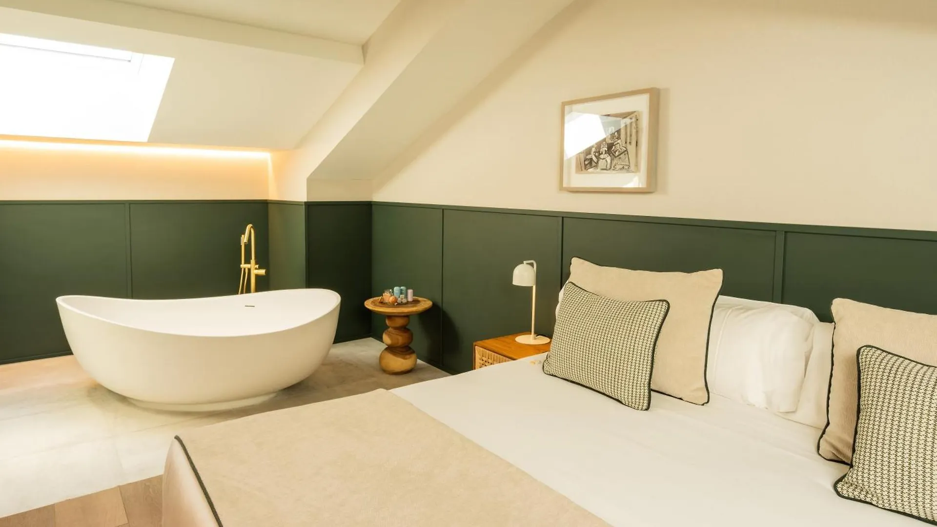 Hotel Well And Come Malaga
