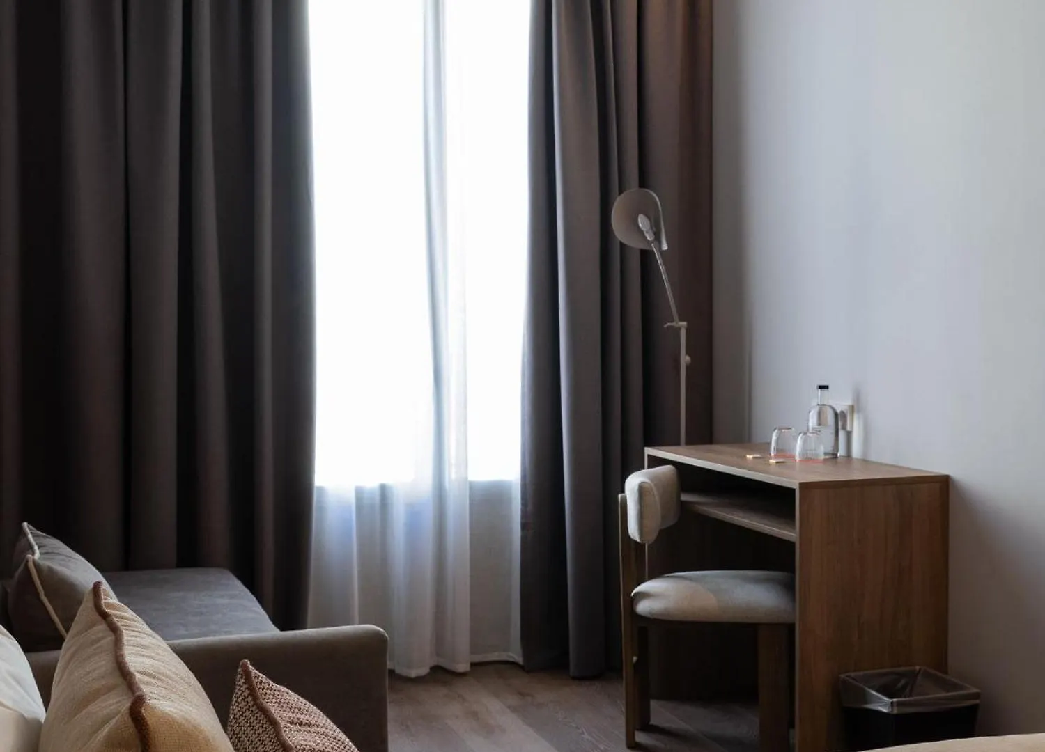 Hotel Well And Come مالقة