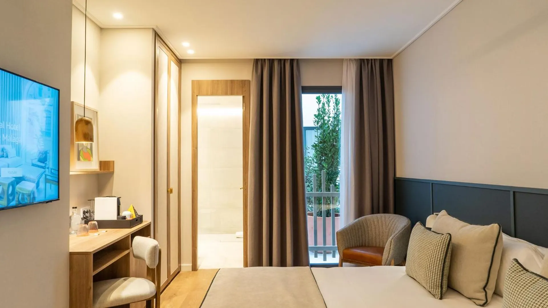 Hotel Well And Come Málaga
